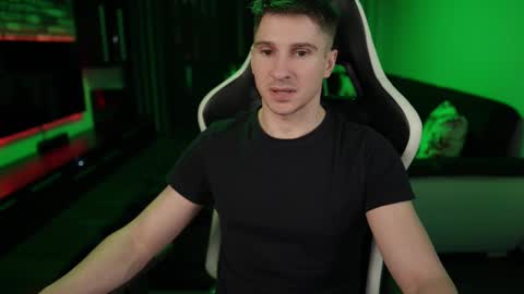 Dorian Reyes online show from 02.14.25