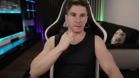 Dorian Reyes online show from 02.20.25