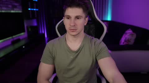 Dorian Reyes online show from 02.25.25