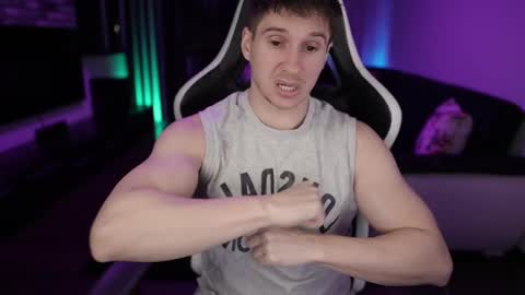 Dorian Reyes online show from 02.28.25