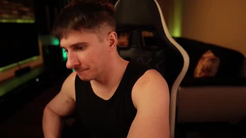 Dorian Reyes online show from 03.12.25