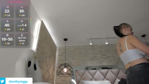  DOROTHY online show from 09.17.25