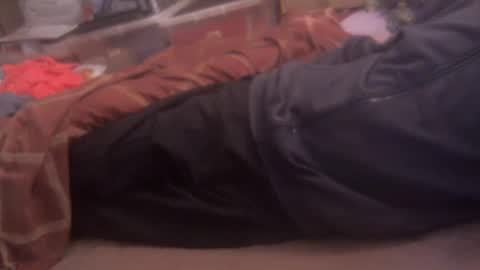 Hello  welcome to Slutsville  I am the Naked Chef  really  but you may call me Peter online show from 01.15.25