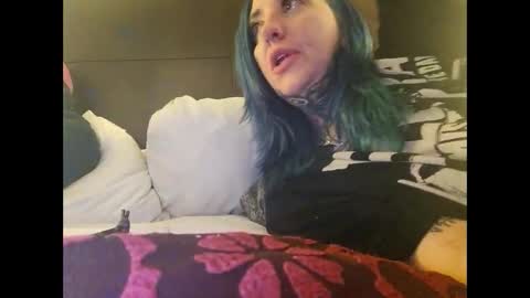 Snapshot of dosedgirl chatting on 12.14.24 dosedgirl online show from 12.14.24