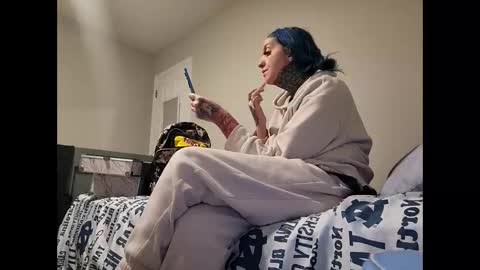 Snapshot of dosedgirl chatting on 12.22.24 dosedgirl online show from 12.22.24