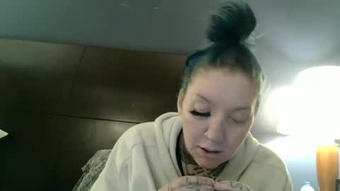 Snapshot of dosedgirl chatting on 12.23.24 dosedgirl online show from 12.23.24