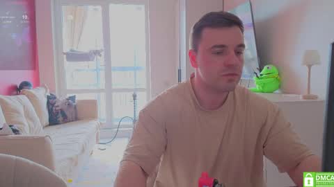 Snapshot of dosilasa chatting on 04.30.26 Sasha online show from 04.30.26