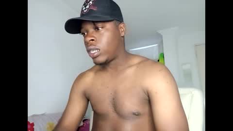 Snapshot of dostrian chatting on 01.13.25 dostrian online show from 01.13.25