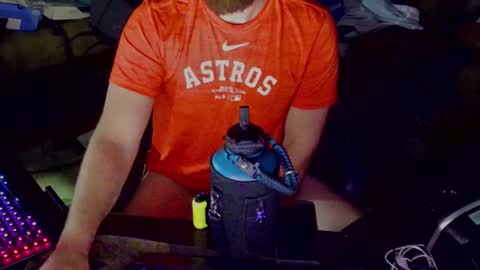 DotYourEyezez  online show from 03.12.25