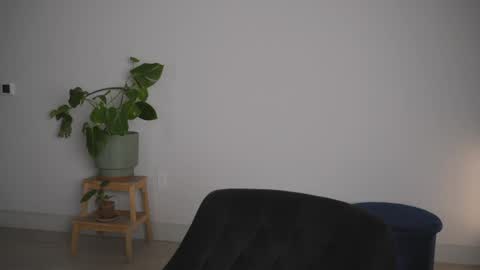 Snapshot of doubedeesarai chatting on 03.31.26 Sara online show from 03.31.26