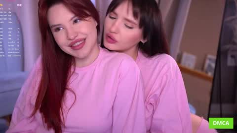 Snapshot of double_magic_ chatting on 04.16.26 double_magic_ online show from 04.16.26