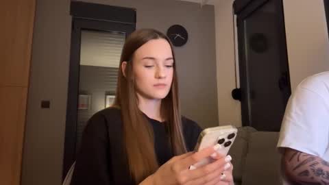 Alice and Mark online show from 09.08.25