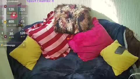 Snapshot of doubleddelirium chatting on 11.12.25 DeeDee online show from 11.12.25