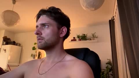 Snapshot of doubledi11 chatting on 12.03.25 Edii online show from 12.03.25