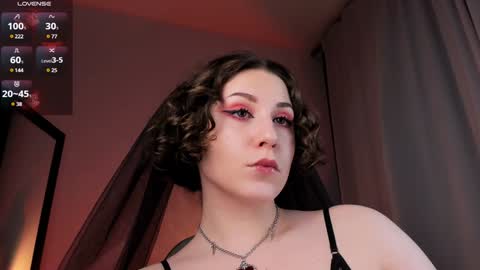 Snapshot of doublee_trouble chatting on 02.08.25 Eva ana Liza online show from 02.08.25