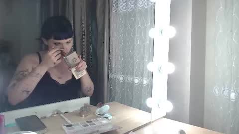 IssadoraMunris online show from 06.27.26