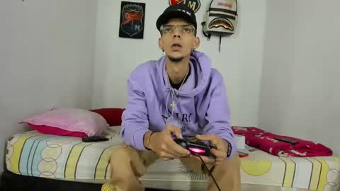 douglas_gallegos online show from 12.03.24