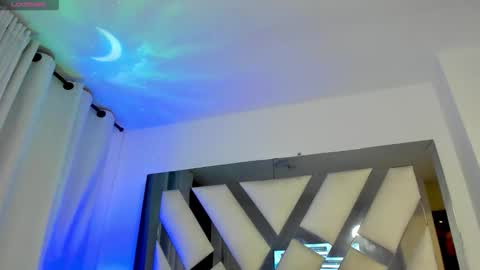 Snapshot of douglassafado chatting on 11.30.25 Douglas Safado online show from 11.30.25