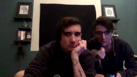 Snapshot of douxi_does_it chatting on 11.28.25 Douxi online show from 11.28.25