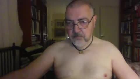 Snapshot of doxoebloke68 chatting on 09.29.25 doxoebloke68 online show from 09.29.25