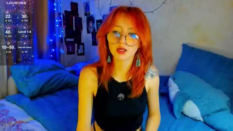 Snapshot of dragonflyliza chatting on 11.20.25 dragonflyliza online show from 11.20.25