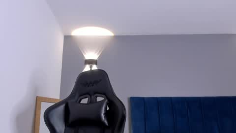 Snapshot of drake_carter1 chatting on 02.24.25 drake_carter1 online show from 02.24.25