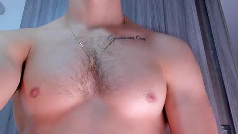 Snapshot of drake_carter1 chatting on 02.28.25 drake_carter1 online show from 02.28.25