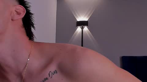 Snapshot of drake_carter1 chatting on 10.09.25 drake_carter1 online show from 10.09.25