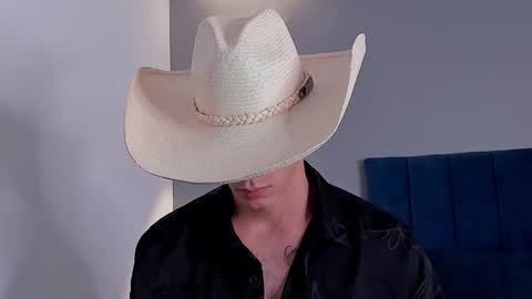 Snapshot of drake_carter1 chatting on 10.17.25 drake_carter1 online show from 10.17.25