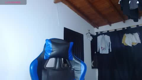 Snapshot of drake_nassir4 chatting on 06.06.26 ---Drake--- online show from 06.06.26
