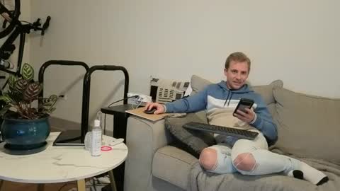 Drake Riley online show from 01.11.26