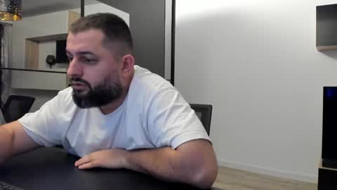 Snapshot of draven_a chatting on 02.24.25 Draven A online show from 02.24.25