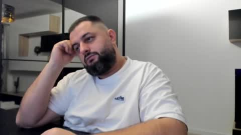 Snapshot of draven_a chatting on 03.04.25 Draven A online show from 03.04.25