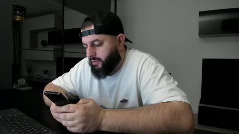 Snapshot of dravenpeak chatting on 02.20.26 DravenPeak online show from 02.20.26