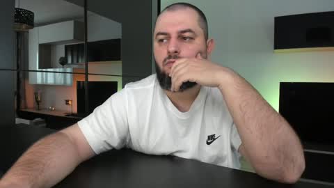 Snapshot of dravenpeak chatting on 06.01.26 DravenPeak online show from 06.01.26