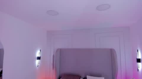 N E N A  online show from 10.16.25