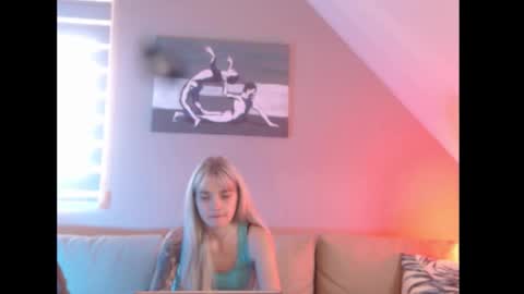 A girl online show from 09.23.25