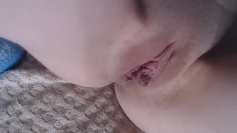 Olivia and Max online show from 04.23.26