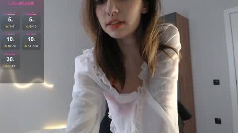 Snapshot of dreamhale chatting on 02.07.25 Hello im Eva online show from 02.07.25