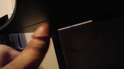 Snapshot of dreamingofuwet chatting on 02.12.25 JustErik online show from 02.12.25