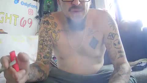 Snapshot of dreamlight69 chatting on 02.02.25 Dreamlight online show from 02.02.25