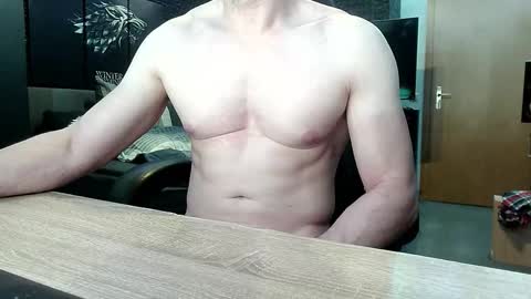 Snapshot of dreamwallker chatting on 09.21.25 Ioannes Paulus the 2nd online show from 09.21.25