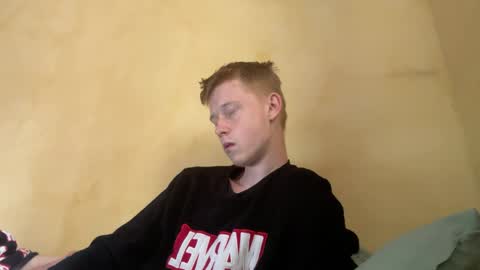 dreamy_devi1 online show from 04.05.26