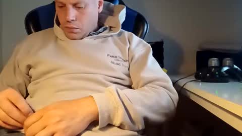 Snapshot of drijn3 chatting on 09.24.25 drijn3 online show from 09.24.25