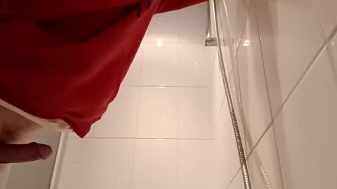 Snapshot of drijn3 chatting on 10.11.25 drijn3 online show from 10.11.25