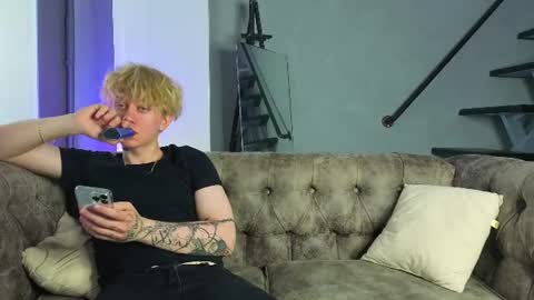 Snapshot of drillny chatting on 07.11.26 Adam online show from 07.11.26