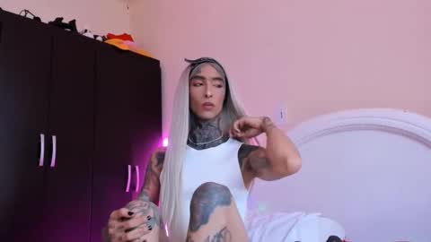 drippyorlove online show from 01.25.25