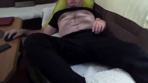 Snapshot of drkadzia chatting on 12.17.24 johnny online show from 12.17.24