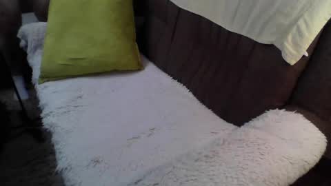 Snapshot of drkadzia chatting on 11.25.25 johnny online show from 11.25.25