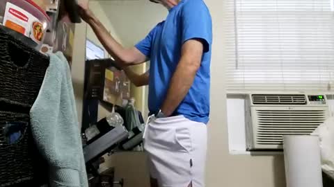 Snapshot of drmbigg chatting on 07.04.26 Hello Hope you enjoy what you see. I love attention in dirty talk and tips thickcock edging precum dirtyTalk C2C online show from 07.04.26